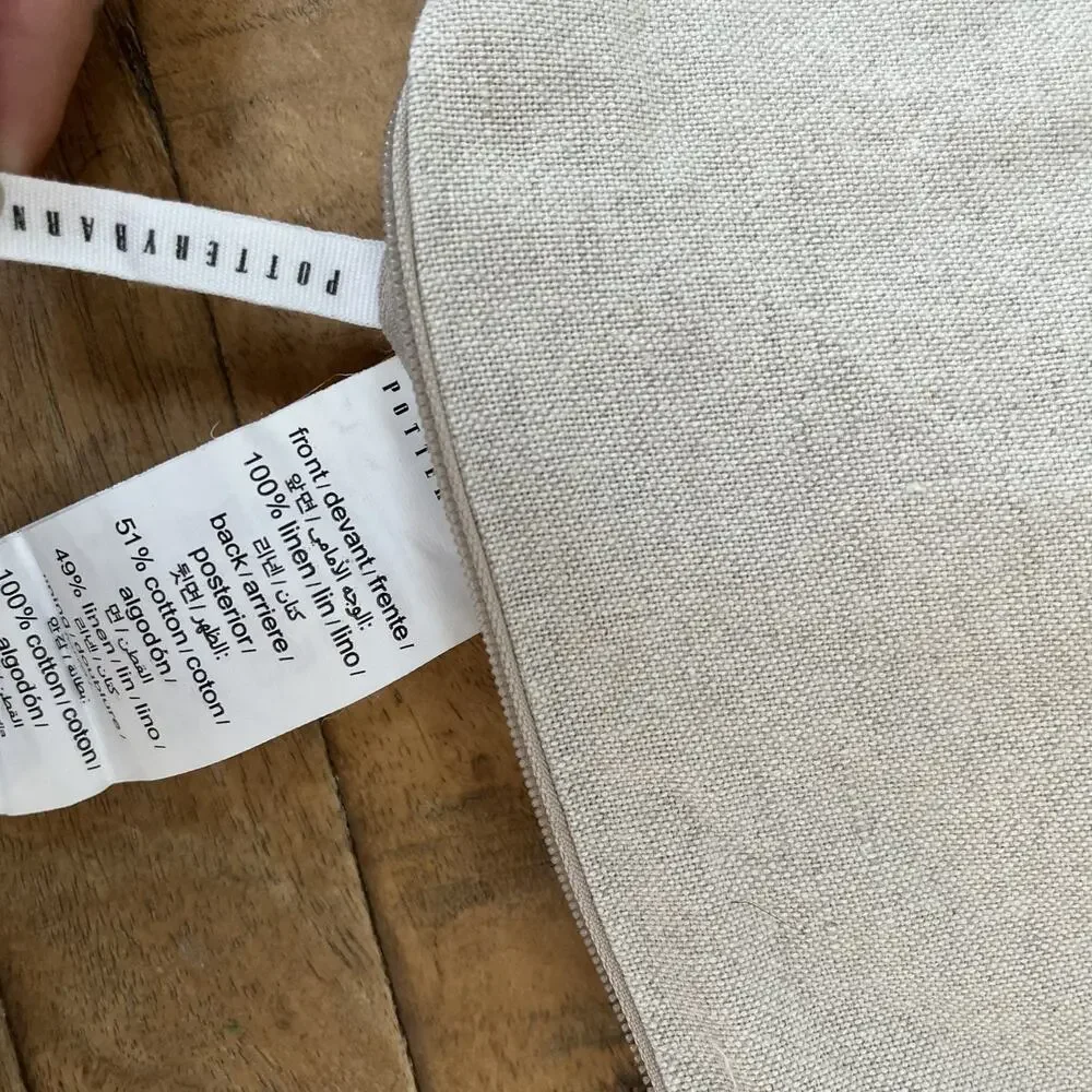 Pottery Barn Textured Woven Linen Pillow Covers Set of 2 20 in x 20 in